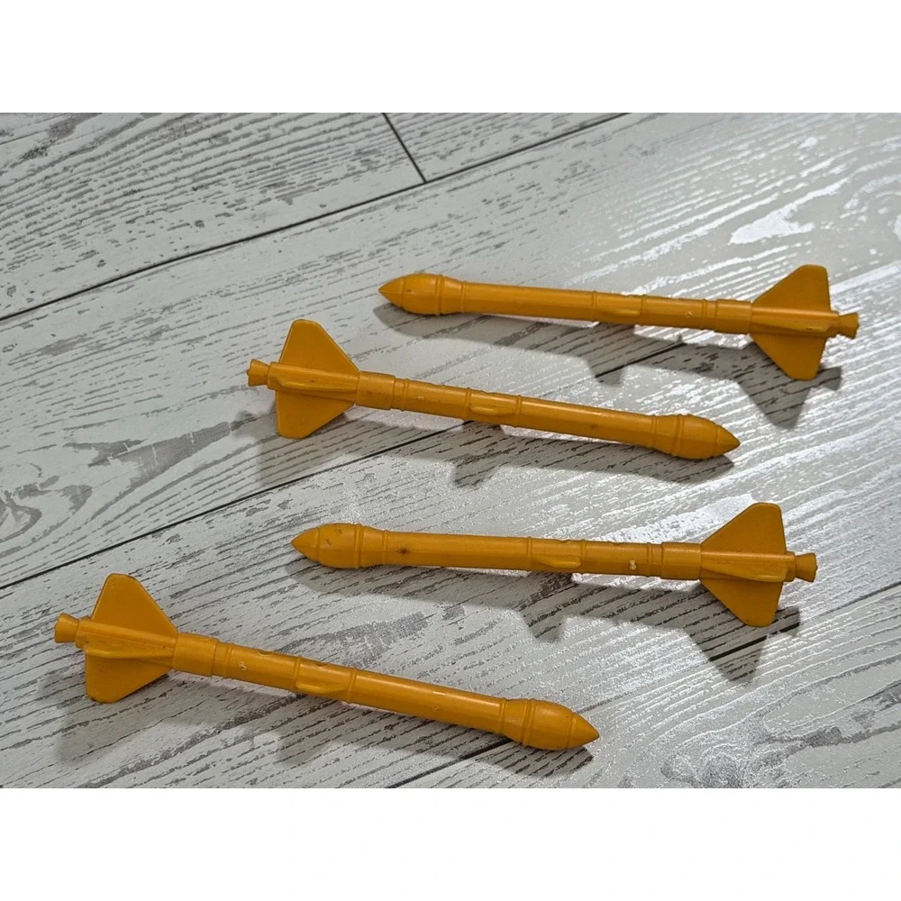 GI Joe‎ Rolling Thunder 4 SIDEWINDER MISSILE SET rocket 1988 vehicle yellow part